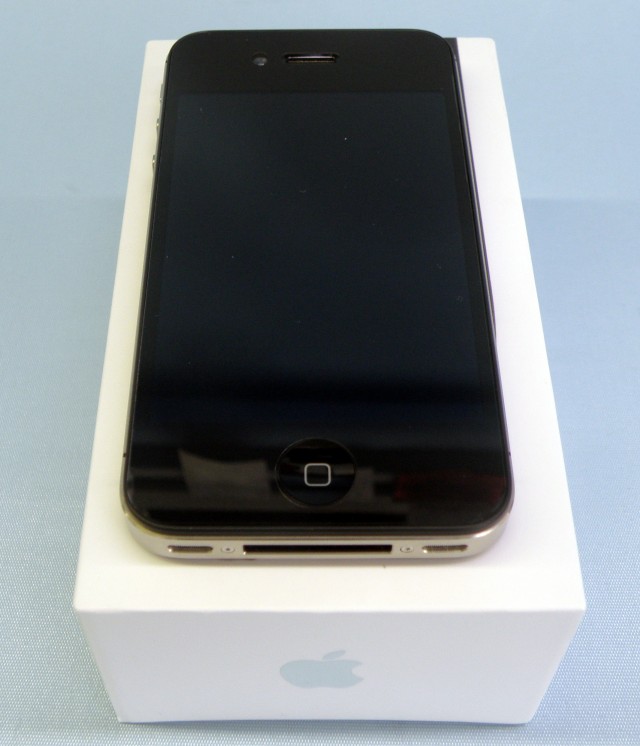 Apple iPhone4S 16GB MD235J/A