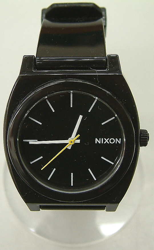 NIXON 腕時計