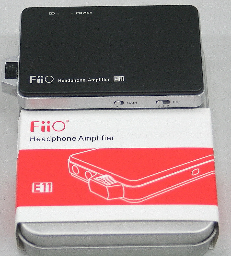 FiiO　ヘッドホンアンプ　E11