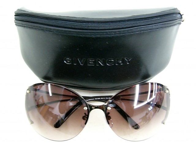 GIVENCHY　サングラス　SGV-336G