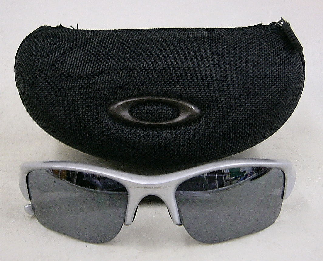 OAKLEY　サングラス　HDO