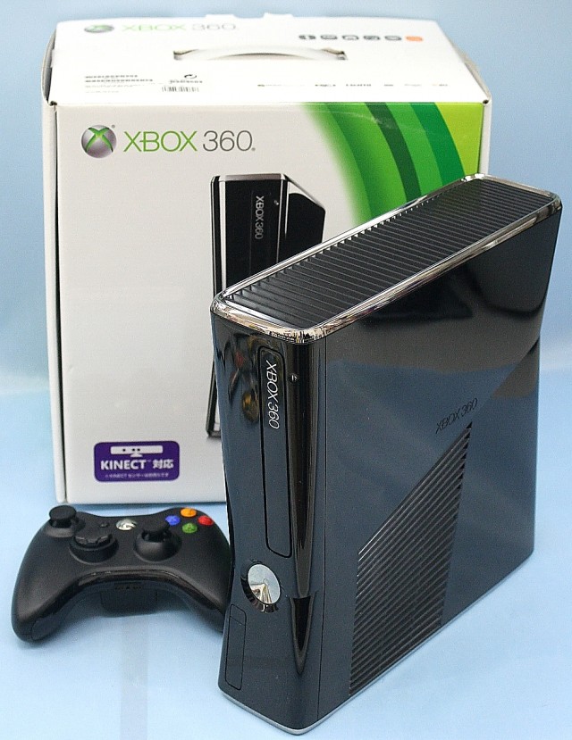 Microsoft　XBOX360 250GB 新型モデル