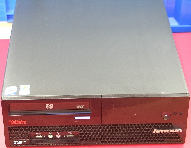 Lenovo　デスクトップパソコン　M57e 9482-EMJ