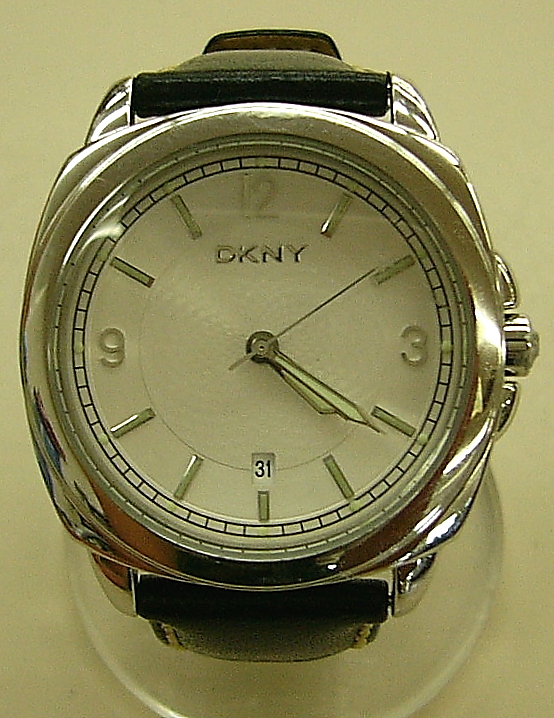 DKNY　腕時計