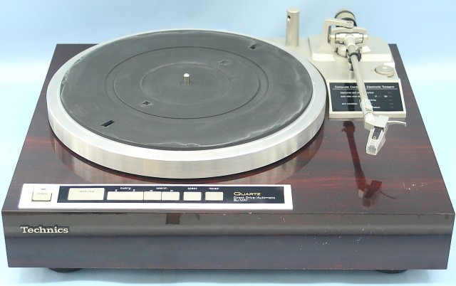 Technics　レコードプレーヤー　SL-MA1