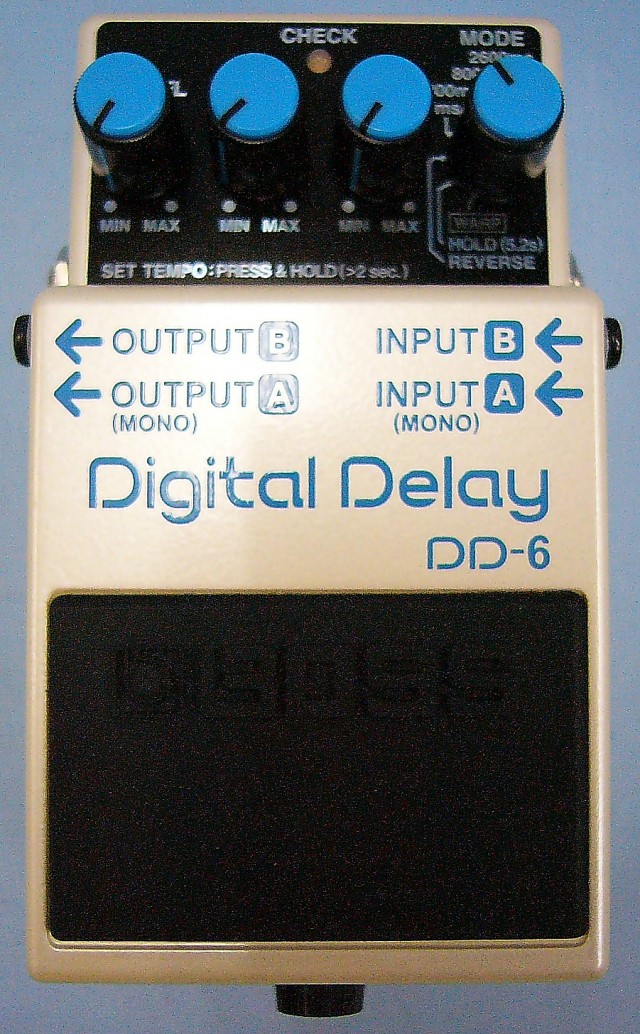 BOSS　エフェクター　DD-6