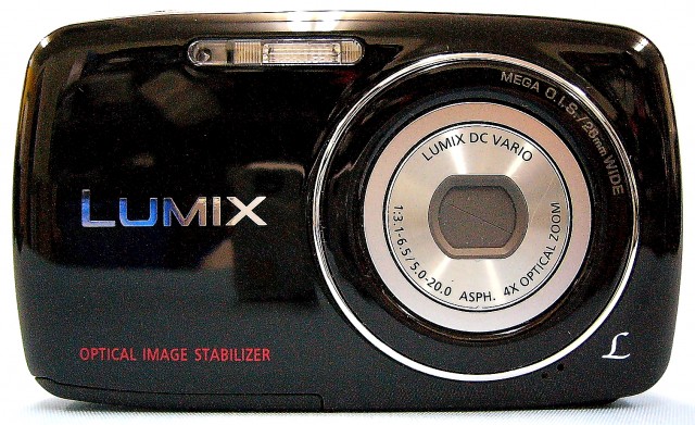 Panasonic　デジタルカメラ　DMC-S1