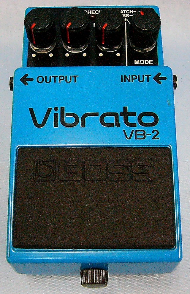 BOSS　エフェクター　VB-2