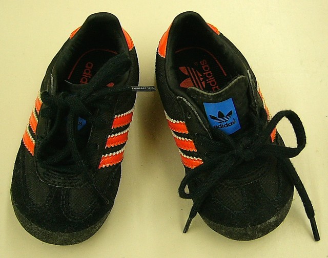 adidas　子供靴　12.0cm