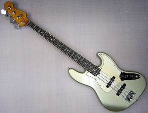 Squier　エレキギター　Obey HSS Strato caster