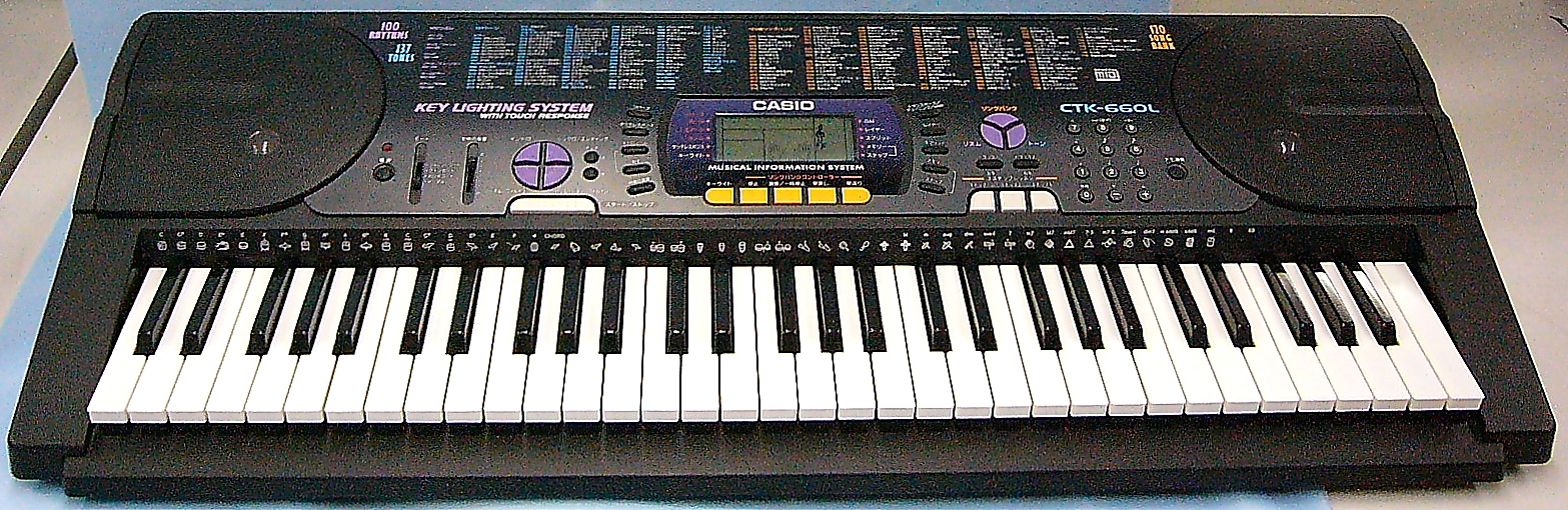 CASIO　キーボード　CTK-660L