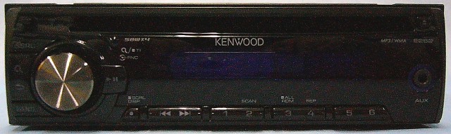 KENWOOD　カーオーディオ　E262