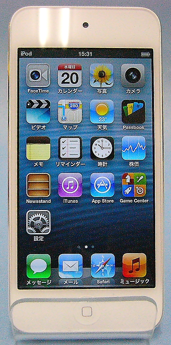 APPLE　iPod touch　64GB　第5世代　MD721J/A