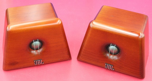 JBL　スーパーツィーター　UT025