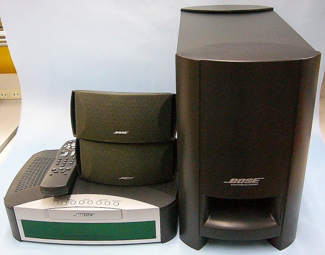 BOSE　DVDホームシアターシステム　3・2・1