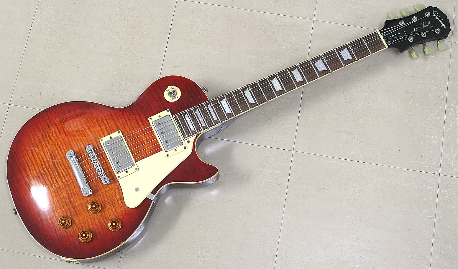 Epiphone　エレキギター　Les Paul Standard