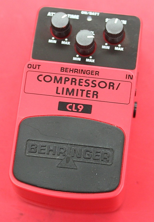 BEHRINGER　コンプレッサー　CL9