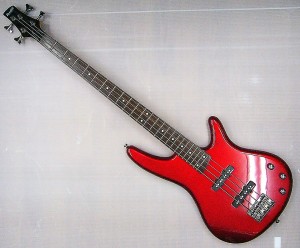 Aria Pro II　べース　ICB-1 Interceptor Bass