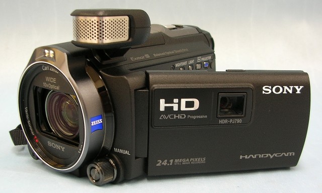 SONY　ビデオカメラ　HDR-PJ790V