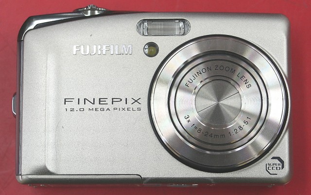 FUJIFILM デジタルカメラ FINEPIX F50fd