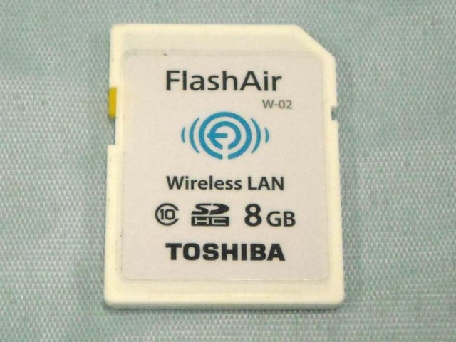 東芝 FlashAir W-02｜ ハードオフ西尾店