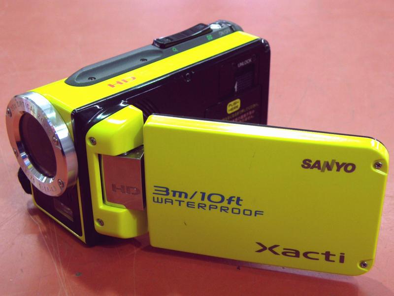 SANYO デジタルムービーカメラ DMX-WH1｜ ハードオフ安城店