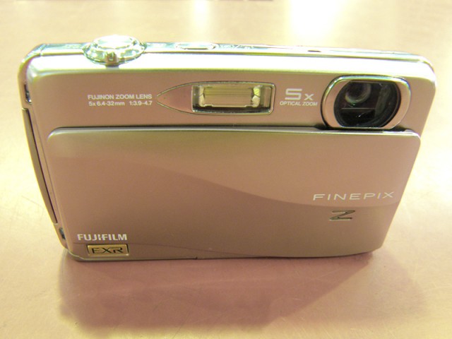 FUJIFILM デジタルカメラ FinePix Z700EXR｜ハードオフ安城店