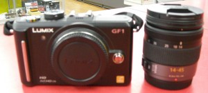 Canon デジタルビデオカメラ iVIS HF M32｜ ハードオフ西尾店