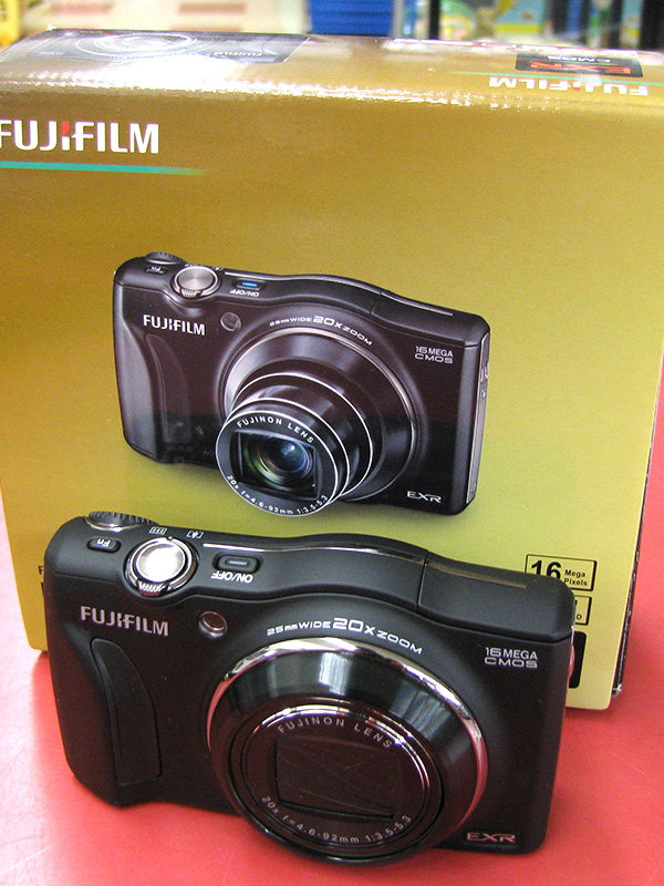 FUJIFILM デジタルカメラ FINE PIX F750EXR | ハードオフ三河安城店