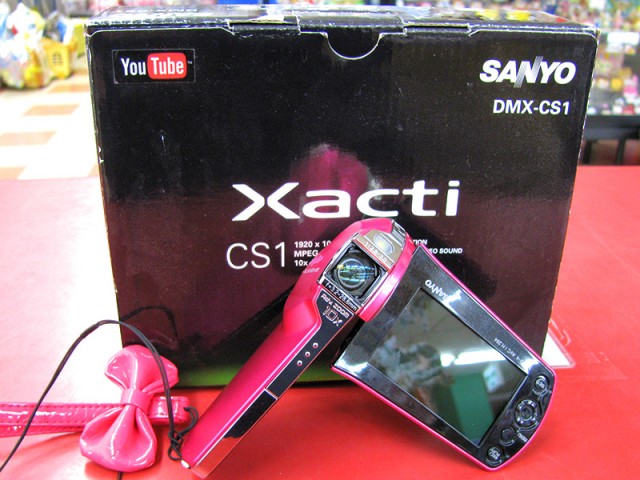 SANYO デジタルムービーカメラ DMX-CS1 | ハードオフ三河安城店