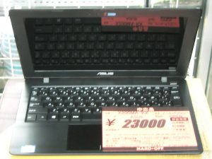 ASUS ノートパソコン E200HA-DBLUE | ハードオフ西尾店