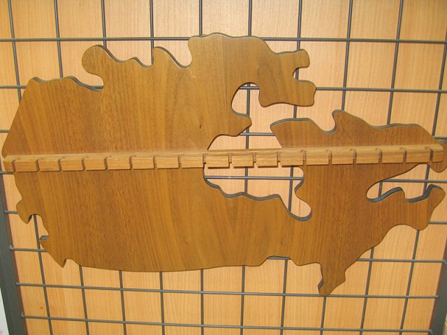 木製キーハンガー カナダの形 | オフハウス三河安城店