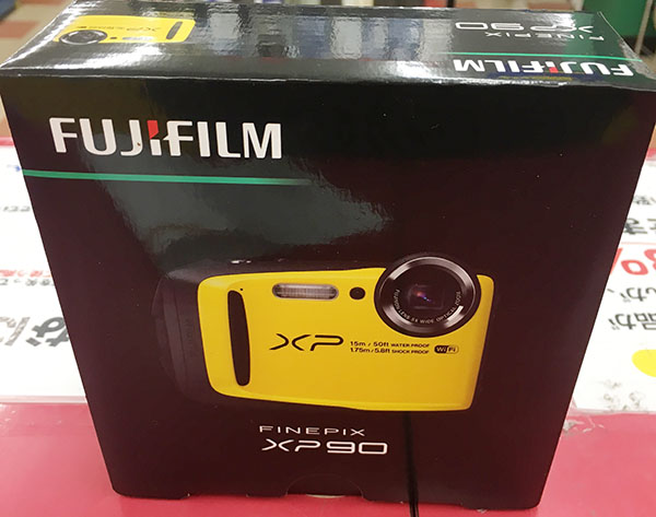 FUJIFILM 防水・防塵デジタルカメラ FinePix XP90入荷しました｜ ハードオフ三河安城店