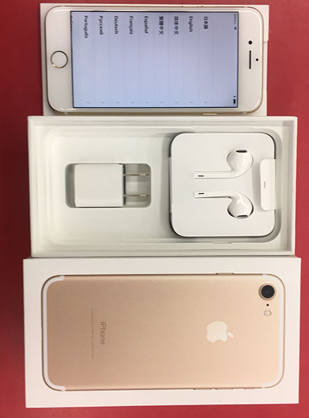 iPhone7 Apple MNCG2J/A(32GB) Gold キャリアau 判定△買取出来ます！｜ ハードオフ三河安城店