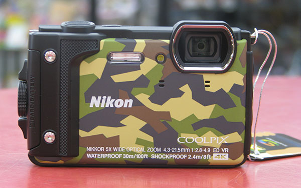 NIKON デジタルカメラ　COOLPIX W300　カムフラージュ入荷しました｜ ハードオフ三河安城店