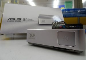 マキタ　充電式タッカ ST113DSH｜ ハードオフ三河安城店