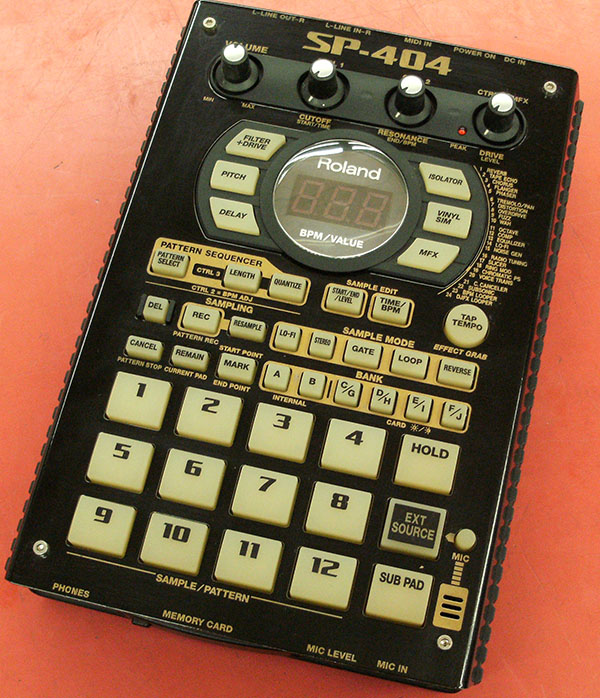 Roland サンプラー SP-404| ハードオフ豊田上郷店