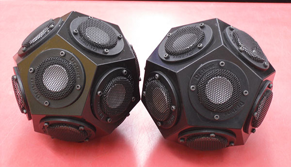 Dr.Three 3D SOUND SPEAKER 小型スピーカー 3D-02｜ ハードオフ西尾店